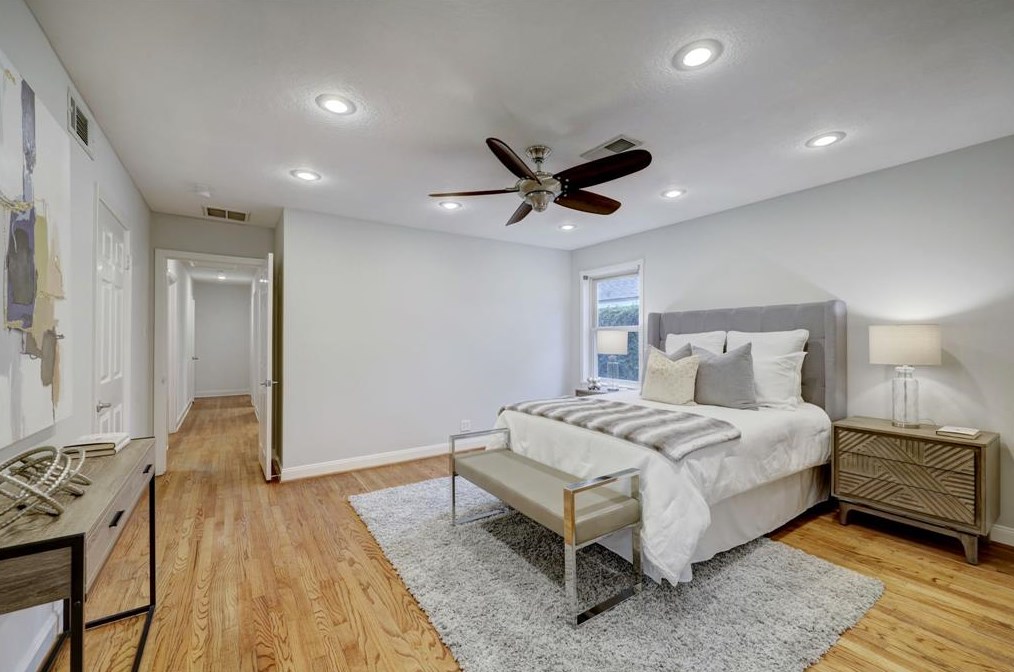6235 Cindy Ln, Houston TX  77008-5109 exterior