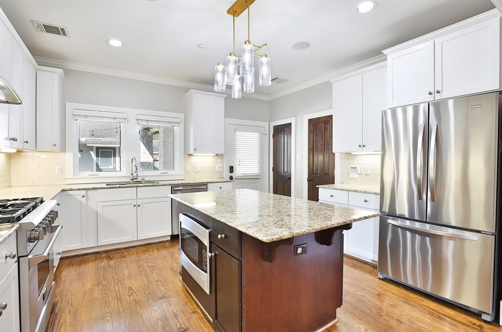 709 Cordell St, Houston TX  77009-5325 exterior