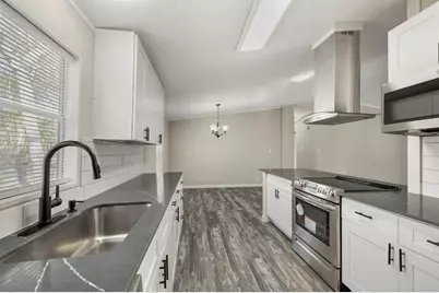 11438 Creek Drive, Cleveland, TX 77328 - Photo 17