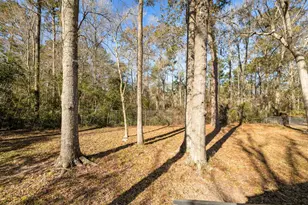 11438 Creek Dr, Cleveland, TX 77328 - Photo 33