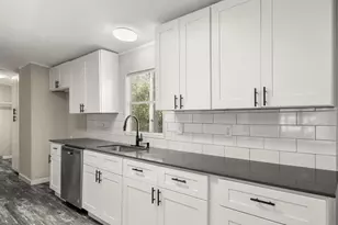 11438 Creek Dr, Cleveland, TX 77328 - Photo 15