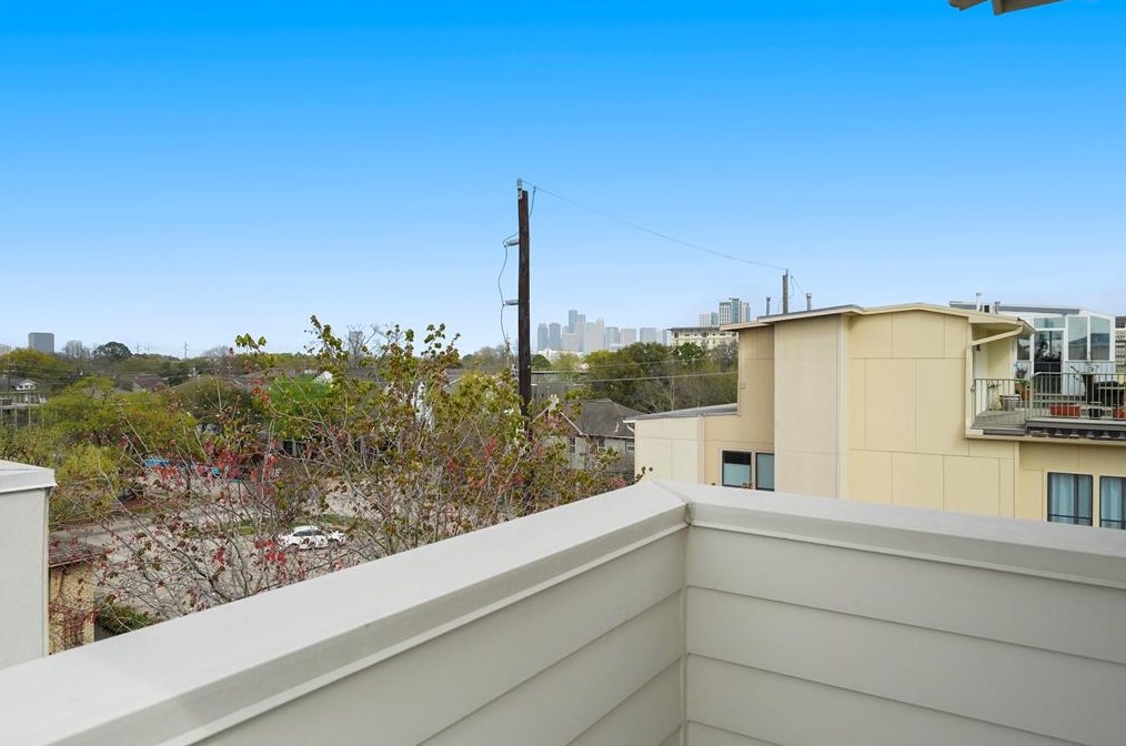 1810 Branard St, Houston TX  77098-2604 exterior