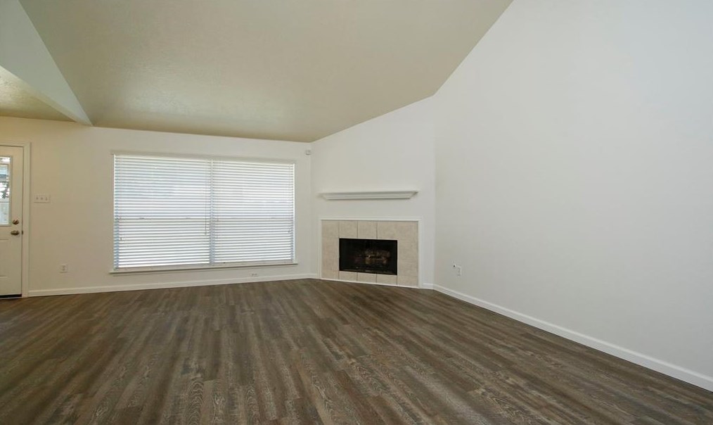 3703 Apple Holw Ln, Humble TX 77396-3937 exterior