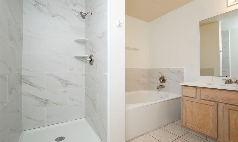 3703 Apple Holw Ln, Humble TX 77396-3937 exterior