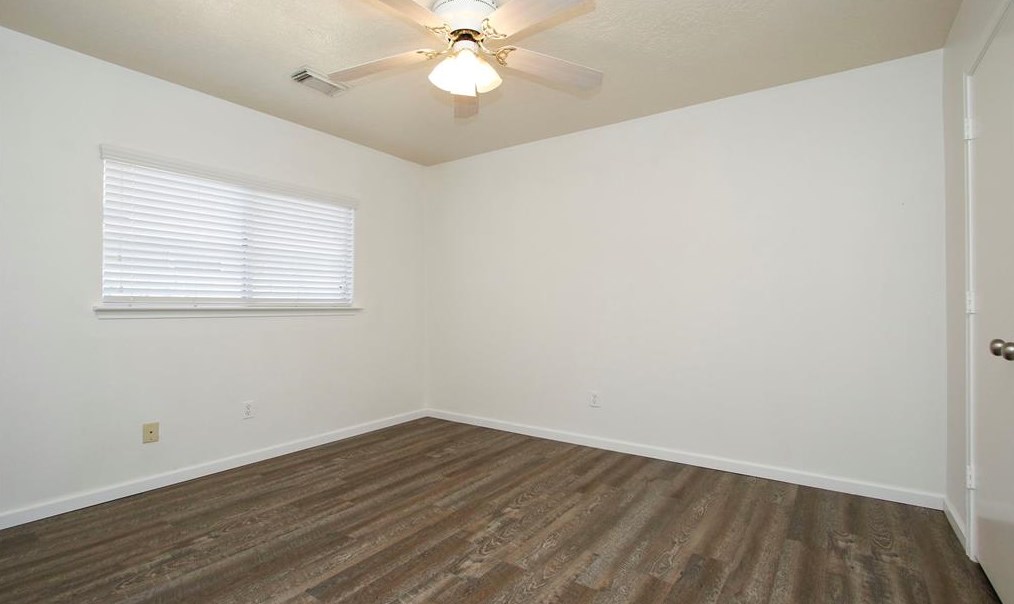 3703 Apple Holw Ln, Humble TX 77396-3937 exterior