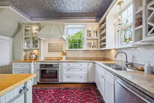 607 11th St, Galveston, TX 77550 - Photo 17