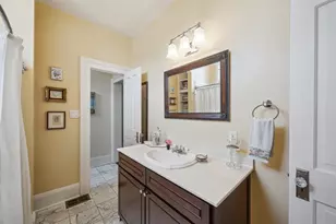 607 11th St, Galveston, TX 77550 - Photo 35