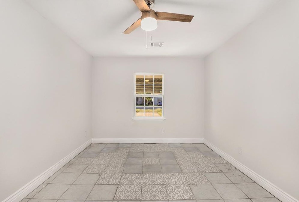 509 Witcher Ln, Houston TX  77076-4719 exterior