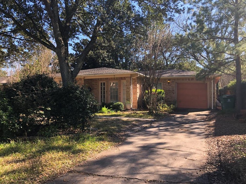 3323 Cloverdale St, Houston TX  77025-4512 exterior