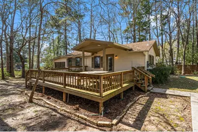 812 Lake Livingston Boulevard, Livingston, TX 77351 - Photo 1