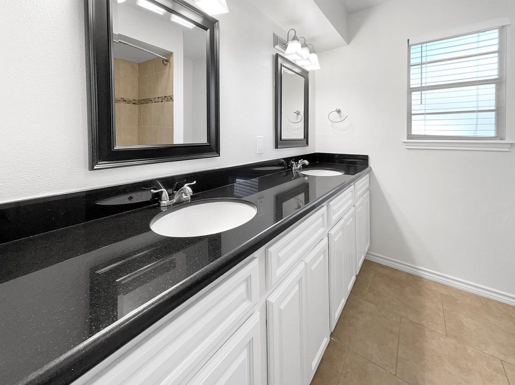 3914 Stillview Dr, Houston TX  77068-2918 exterior