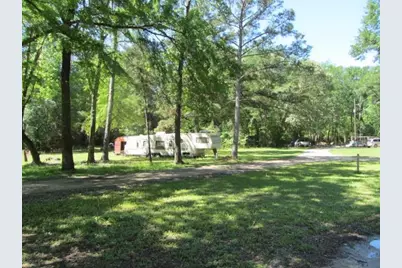 84 Lake Road, Riverside, TX 77320 - Photo 15