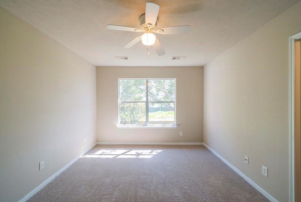 5811 Tidewater, Houston TX  77045-4000 exterior