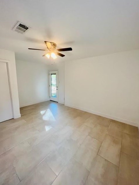 291 Hereford Dr, Conroe TX  77304-1715 exterior