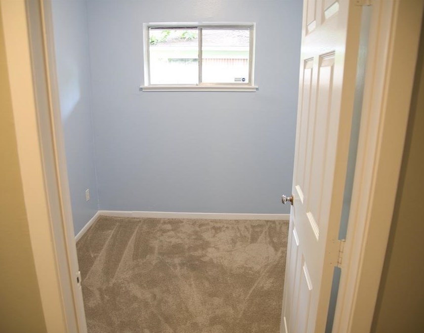 5507 Willowbend Blvd, Houston TX  77035-3731 exterior