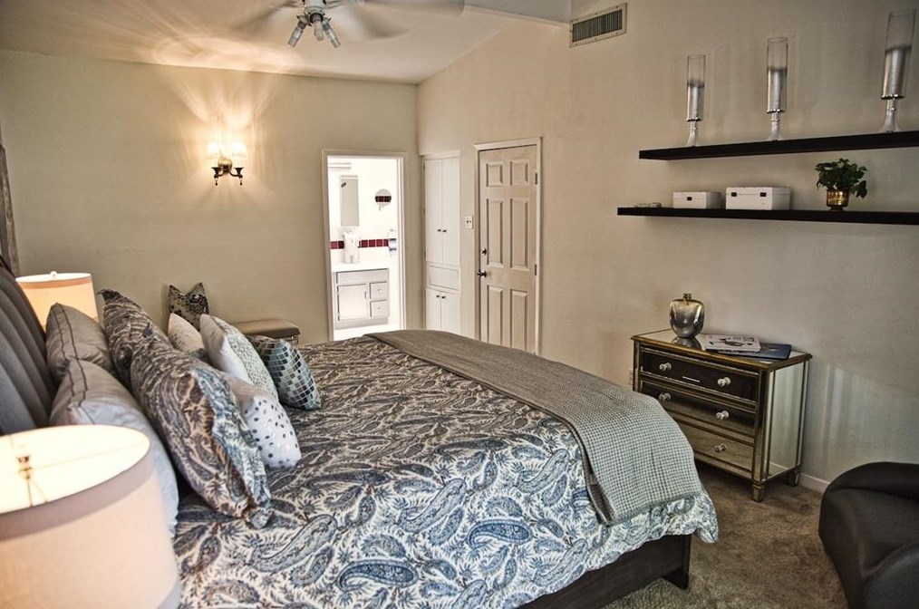 5507 Willowbend Blvd, Houston TX  77035-3731 exterior