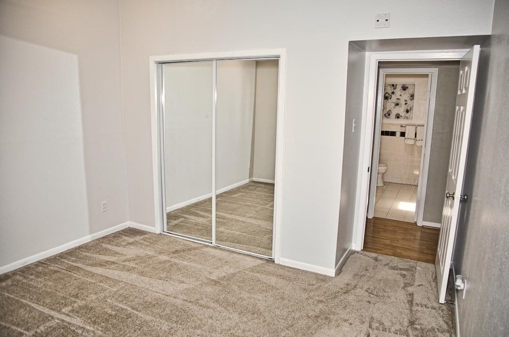 5507 Willowbend Blvd, Houston TX  77035-3731 exterior