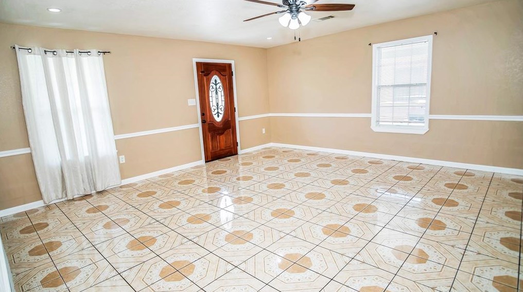 7659 Southern St, Houston TX  77087-3837 exterior