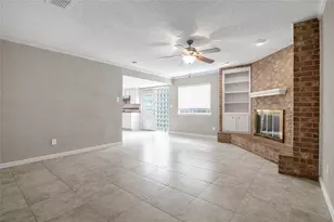 15814 Brookford Dr, Houston, TX 77059 - Photo 7