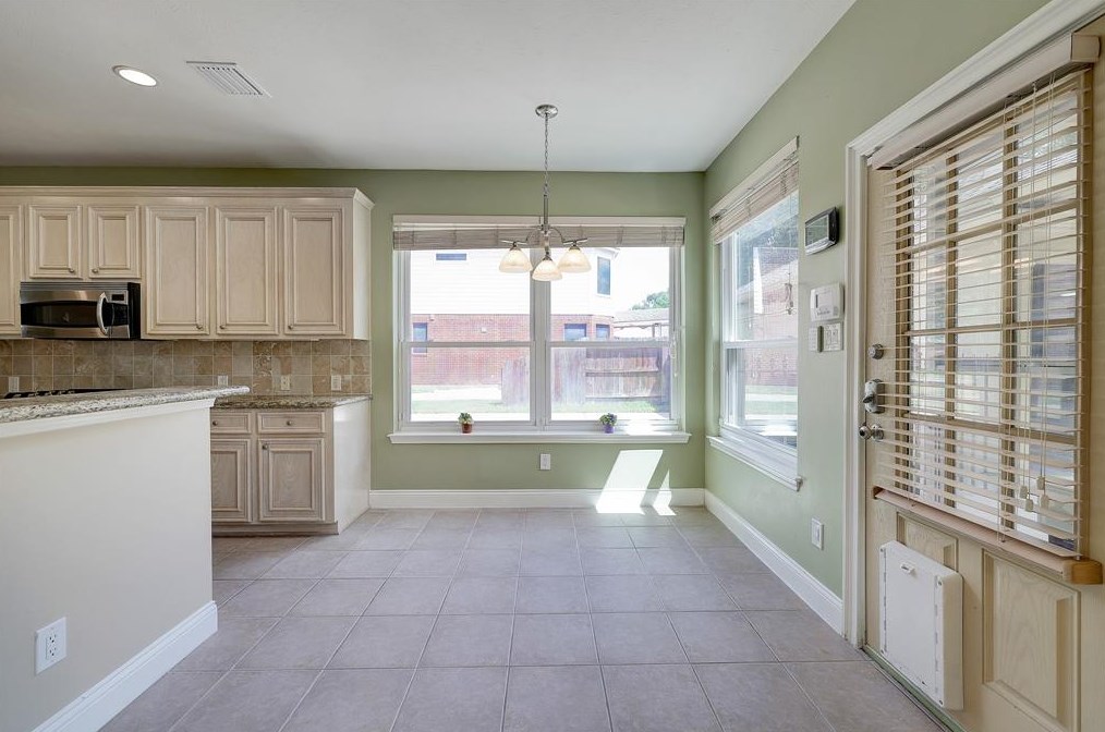 8406 Gentlewood, Houston TX  77095-4596 exterior