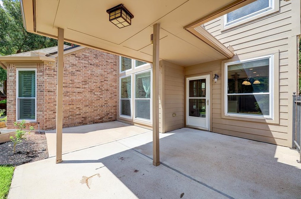 8406 Gentlewood, Houston TX  77095-4596 exterior