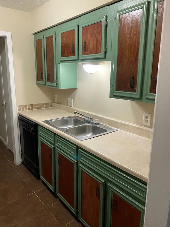 12129 Troulon Dr, Houston TX  77072-4826 exterior