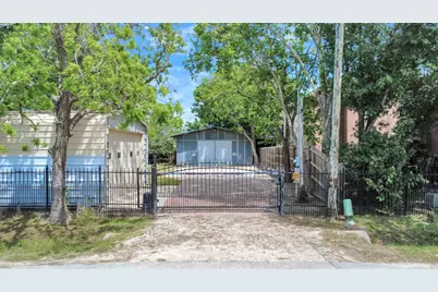 704 Cleo Street, Fresno, TX 77545 - Photo 1