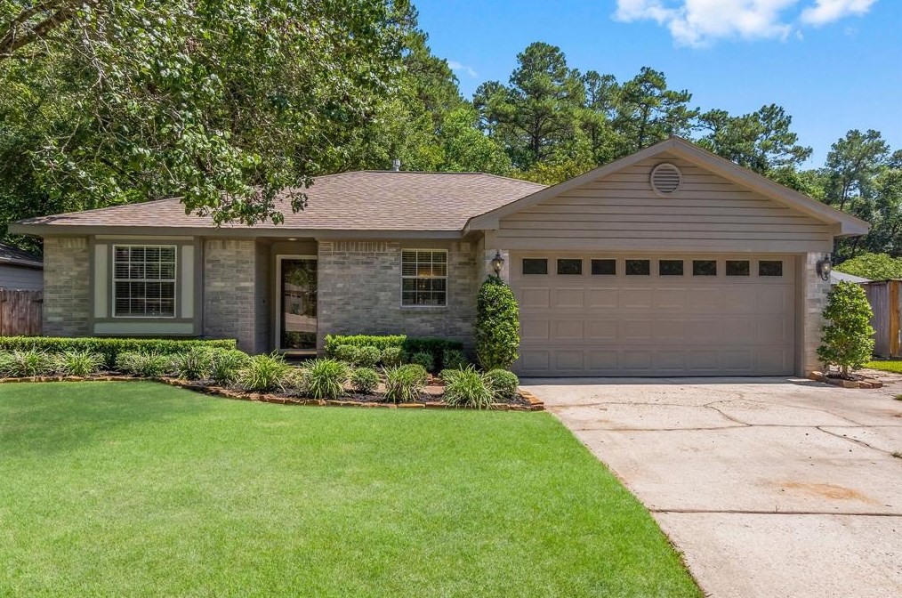 23 Starrush Ct, Spring TX  77380-2740 exterior
