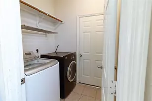 7530 Autumn Sun Dr, Houston, TX 77083 - Photo 11
