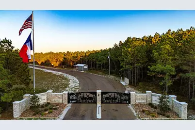 016 King Ranch Road S, Onalaska, TX 77360 - Photo 9