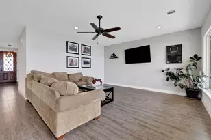 453 E Oak Shadows, Onalaska, TX 77360 - Photo 33