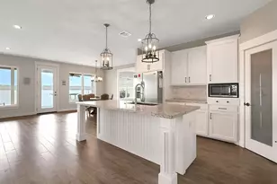 453 E Oak Shadows, Onalaska, TX 77360 - Photo 19