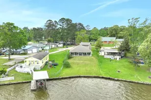 453 E Oak Shadows, Onalaska, TX 77360 - Photo 3