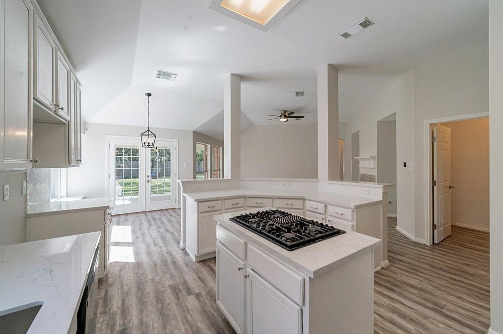 3919 Stableridge Dr, Houston TX  77014-1727 exterior