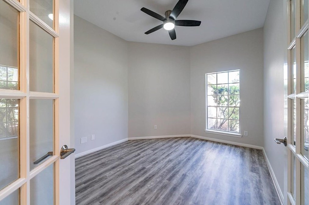 3919 Stableridge Dr, Houston TX  77014-1727 exterior