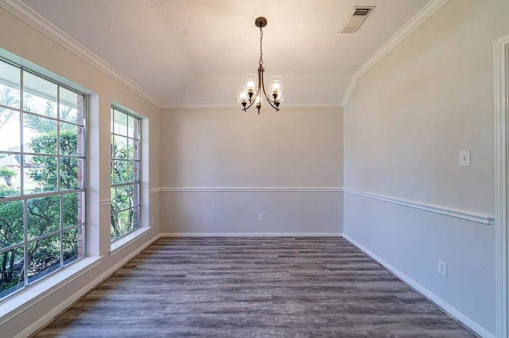 3919 Stableridge Dr, Houston TX  77014-1727 exterior