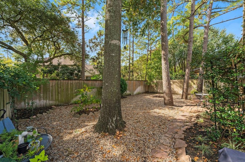 23 Harvest Wind Pl, Spring TX 77382-3602 exterior