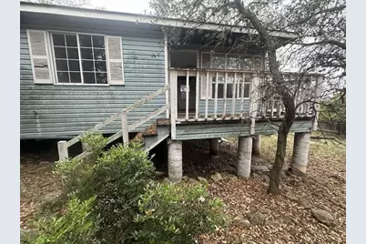 855 15th W, Lakehills, TX 78063 - Photo 15