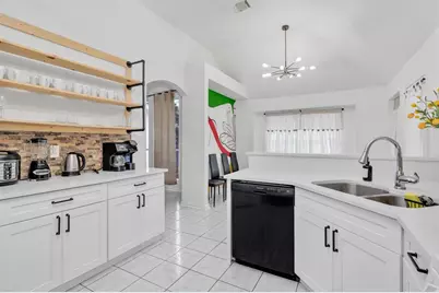 8222 Viny Ridge Drive, Houston, TX 77083 - Photo 9