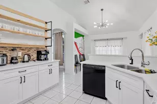 8222 Viny Ridge Dr, Houston, TX 77083 - Photo 9