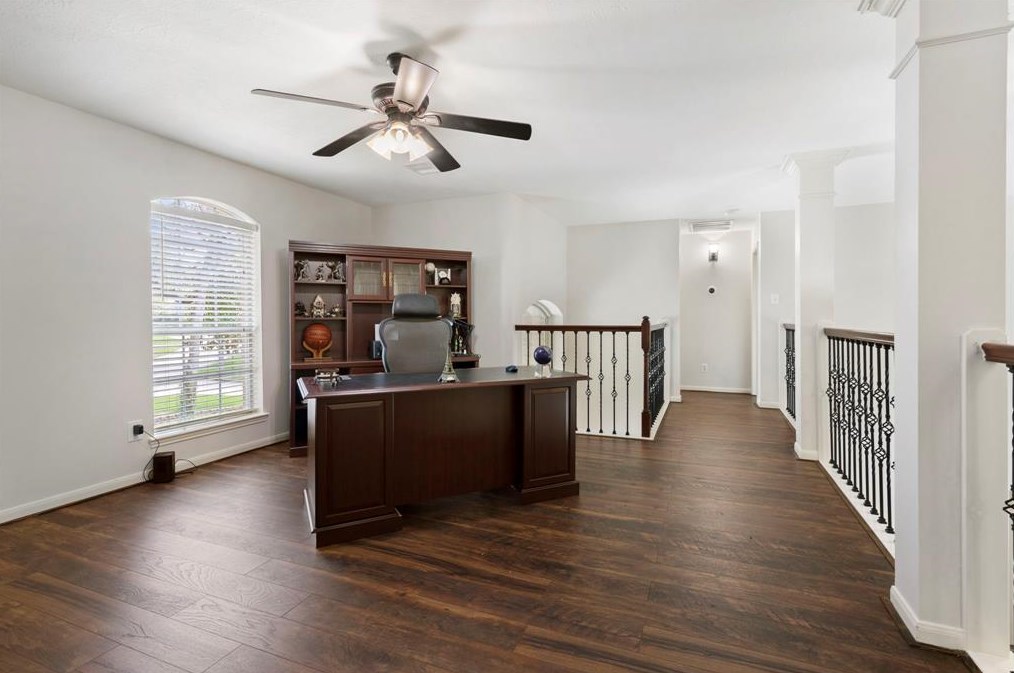 35 Peaceful Cyn Cir, Spring TX 77381-4487 exterior