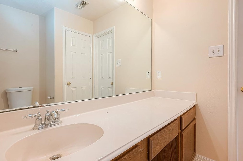12654 Ashford Riv, Houston TX  77072-5663 exterior