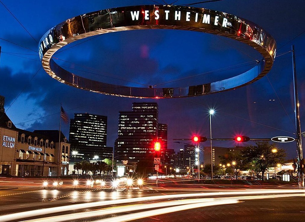 2306 Mccue Rd, Houston TX  77056-4630 exterior