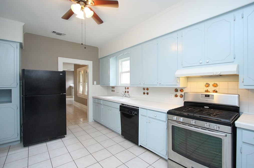 1127 Walling St, Houston TX  77009-3652 exterior