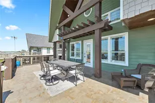 223 S Front St, Freeport, TX 77541 - Photo 3