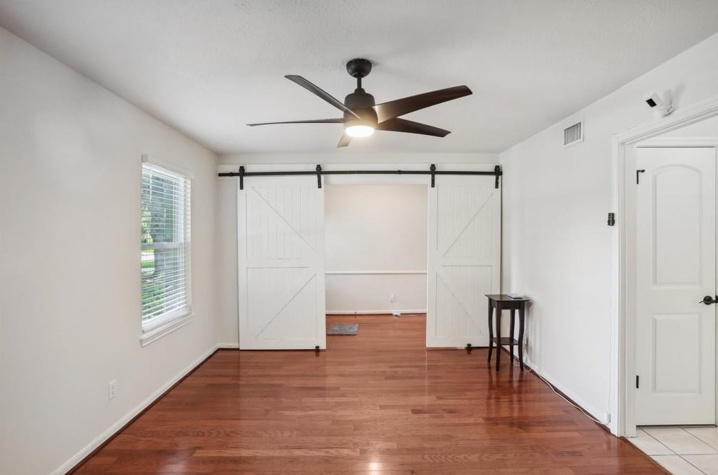 16229 Singapore Ln, Houston TX  77040-2041 exterior