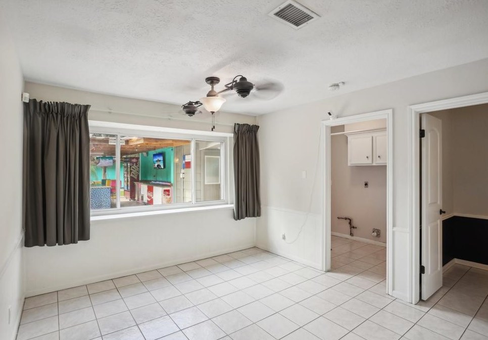 16229 Singapore Ln, Houston TX  77040-2041 exterior