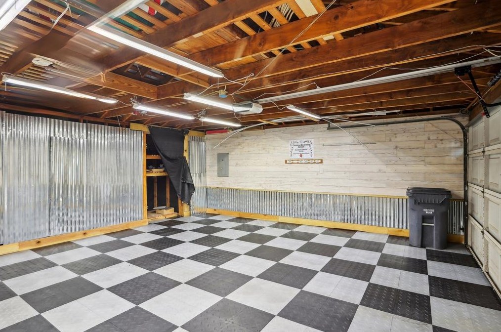 16229 Singapore Ln, Houston TX  77040-2041 exterior