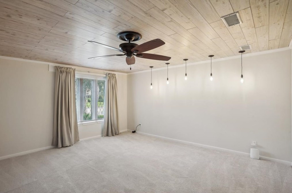 16229 Singapore Ln, Houston TX  77040-2041 exterior