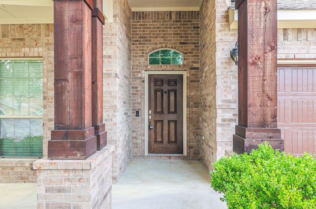 7050 Windy Run Ct, Spring TX  77379-8262 exterior